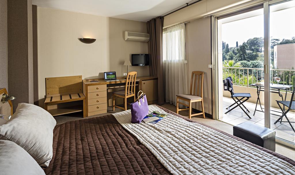 Hotel Beausejour Cannes Bagian luar foto